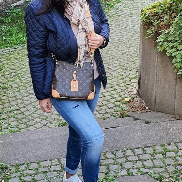 โญ๏ธSOLDโญ๏ธ Louis Vuitton Odeon PM - Picture 4 of 5